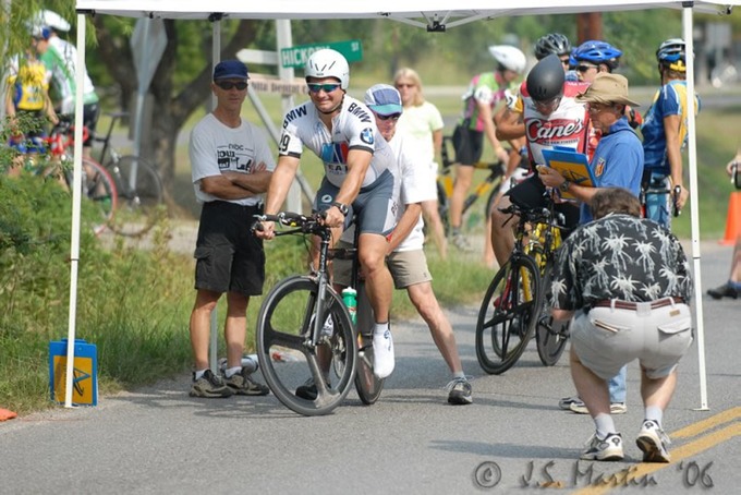 62996644 c931aevA jpg